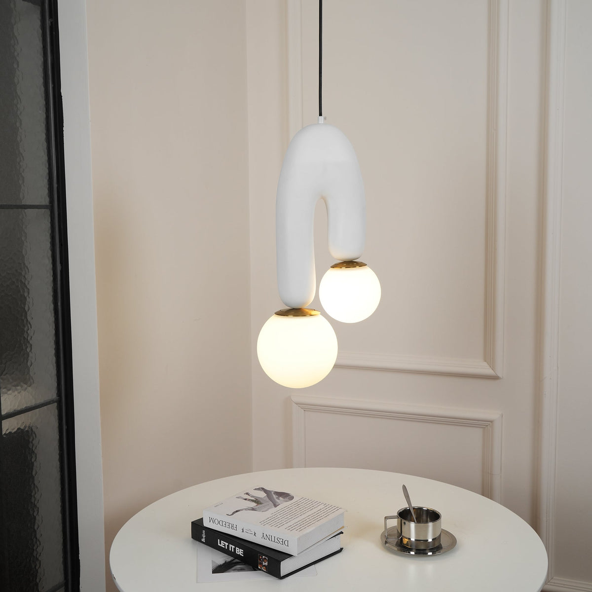 Zenithra lampa wisząca ze szkła w stylu skandynawskim