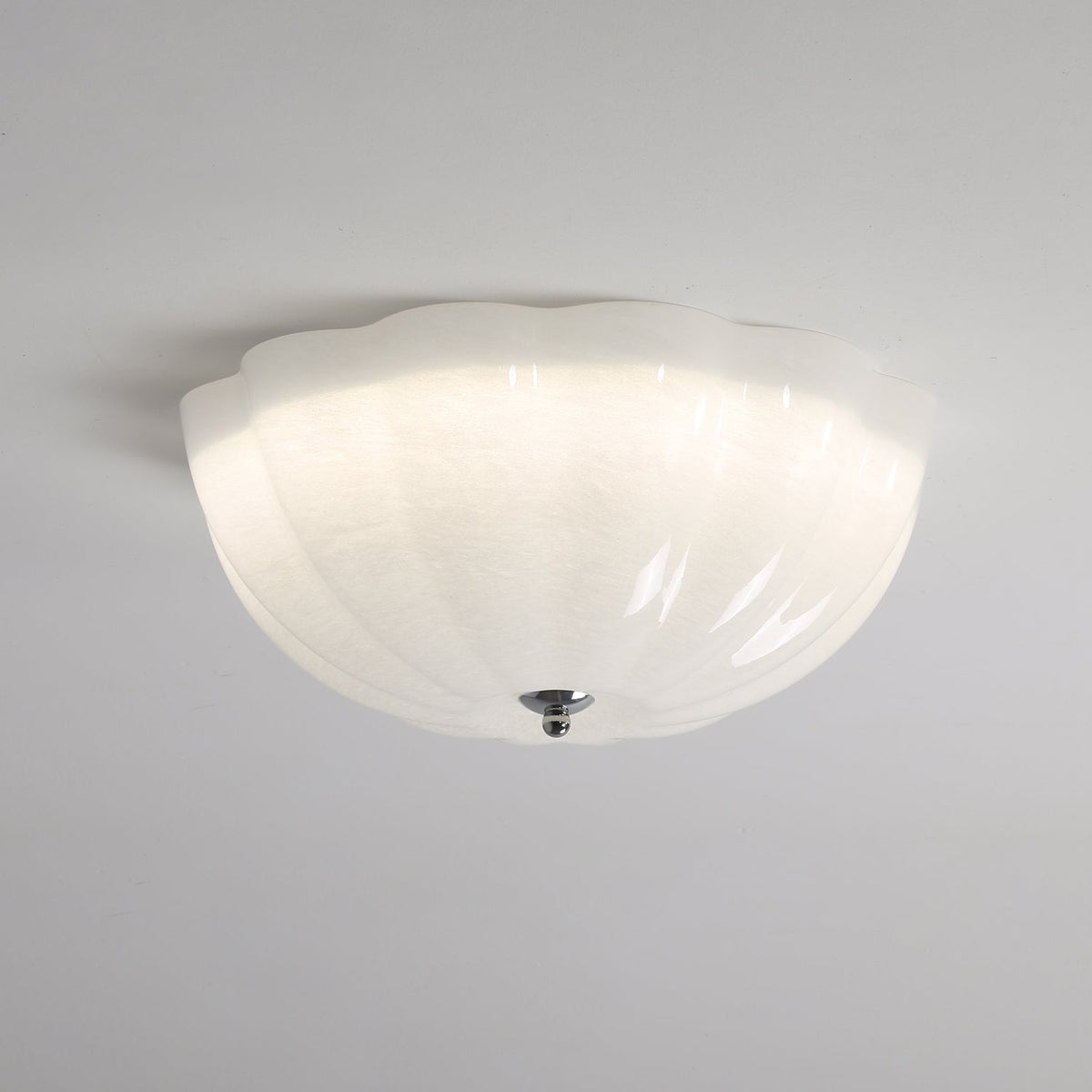 Uphaara nowoczesna minimalistyczna lampa sufitowa ze szkła w kształcie muszli