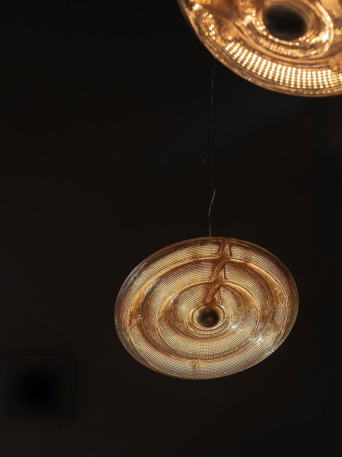 Ocrf lampa wisząca Ripple ze szkła