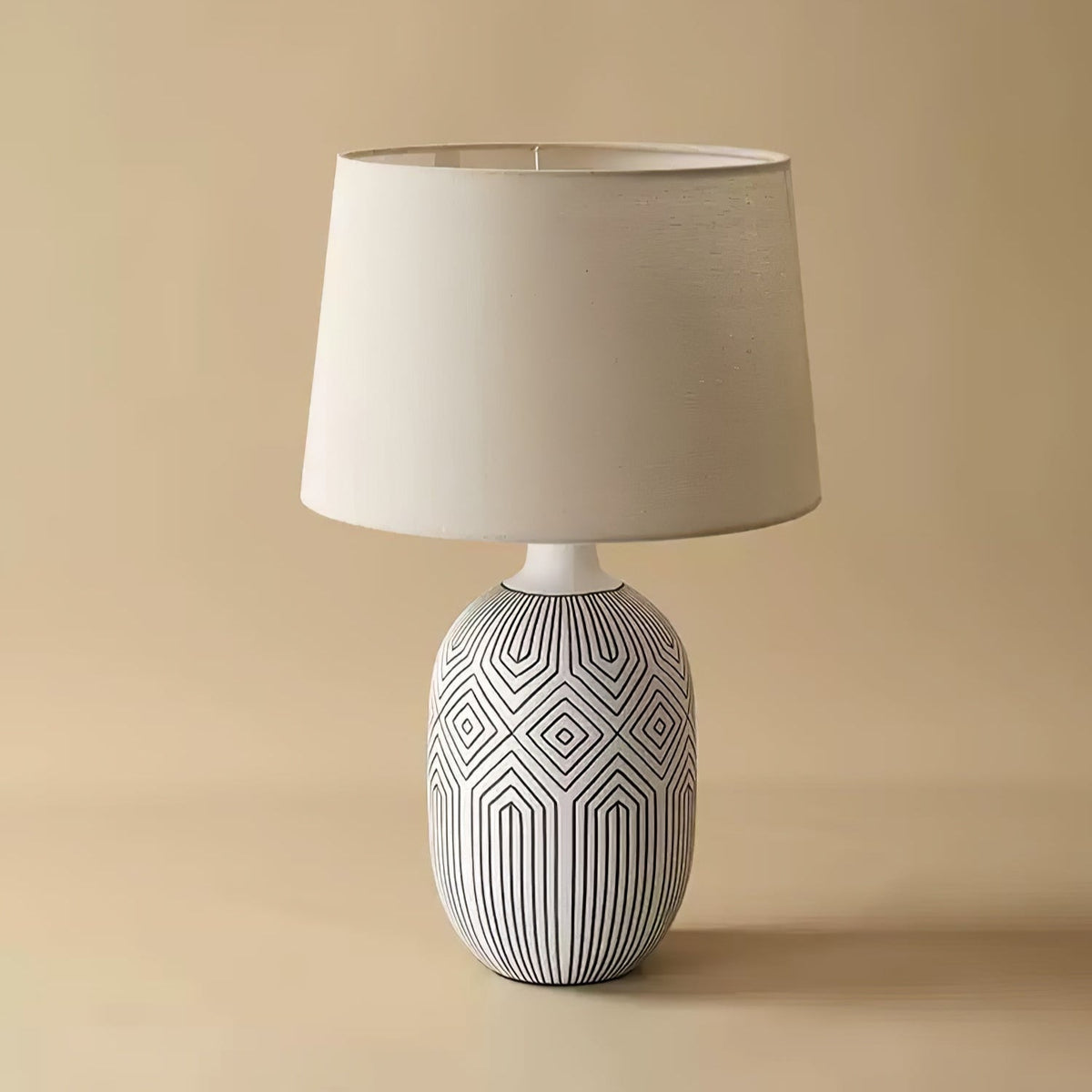 Brittany nowoczesna lampa stołowa z ceramiki