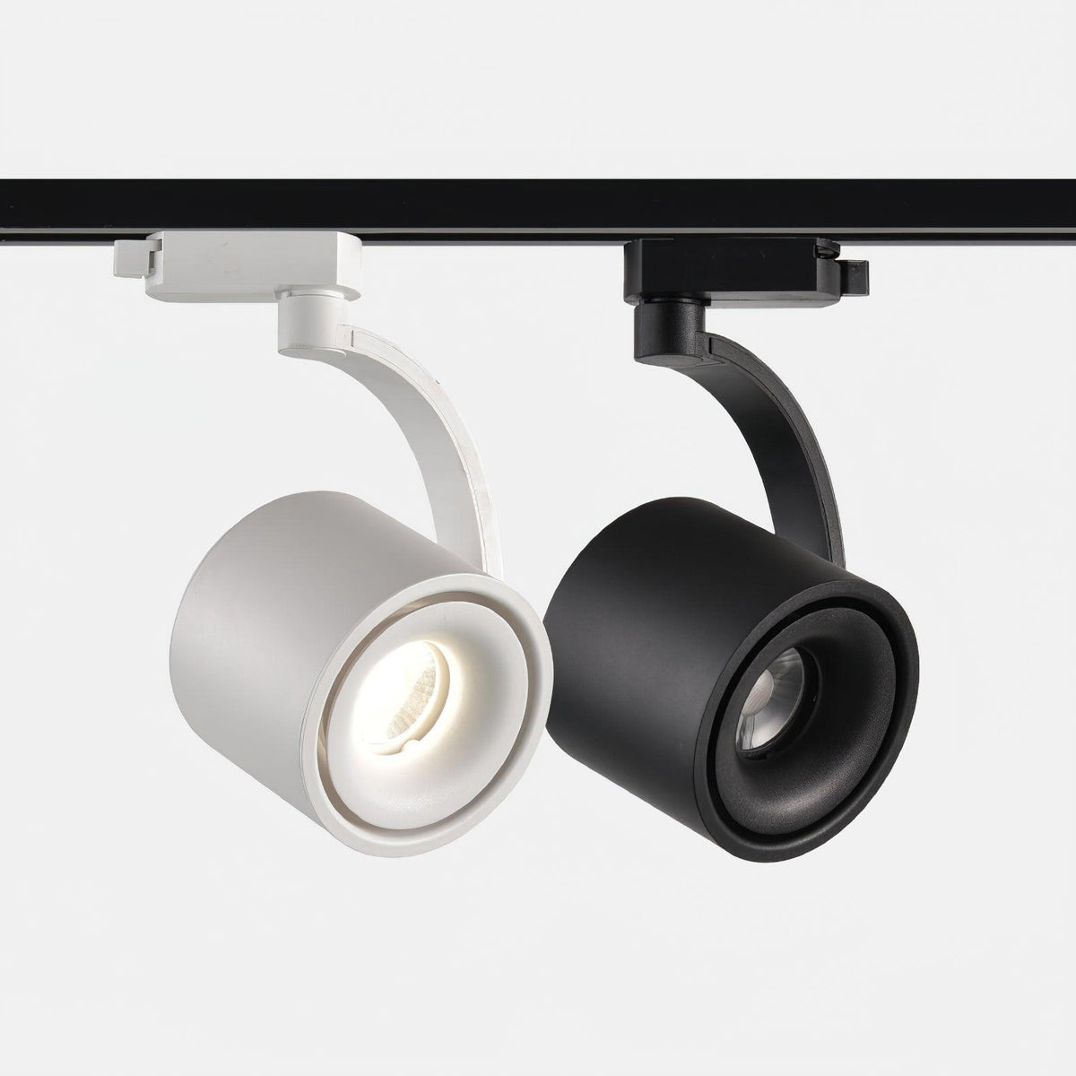 Focus nowoczesna lampa sufitowa ze srebrnego aluminium