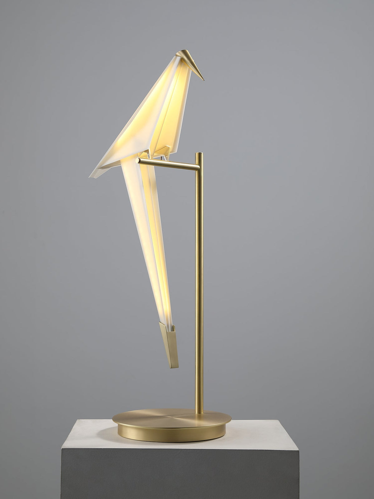 Kaelora nowoczesna lampa stołowa