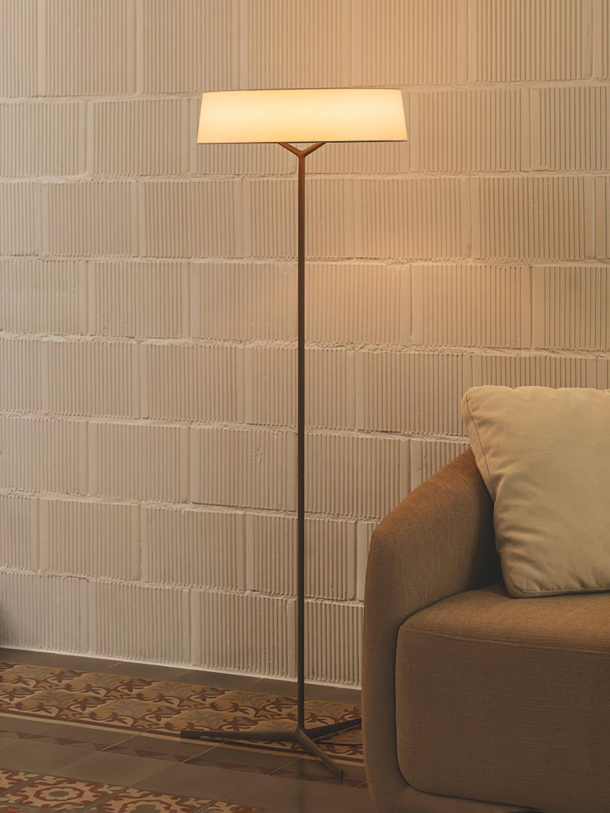 Zemaryre nowoczesna lampa stojąca