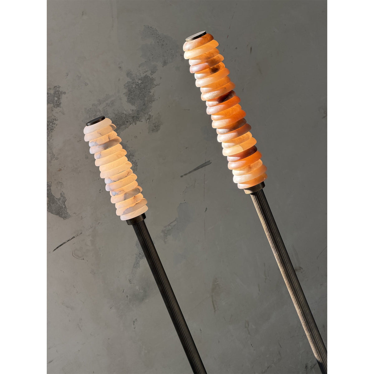 Eiroiella Alabaster zewnętrzna lampa stojąca