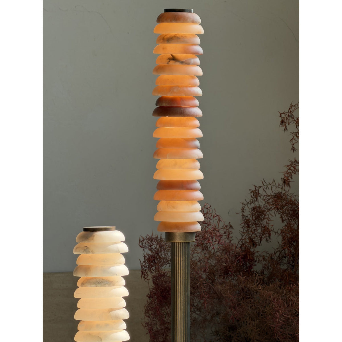 Eiroiella Alabaster zewnętrzna lampa stojąca