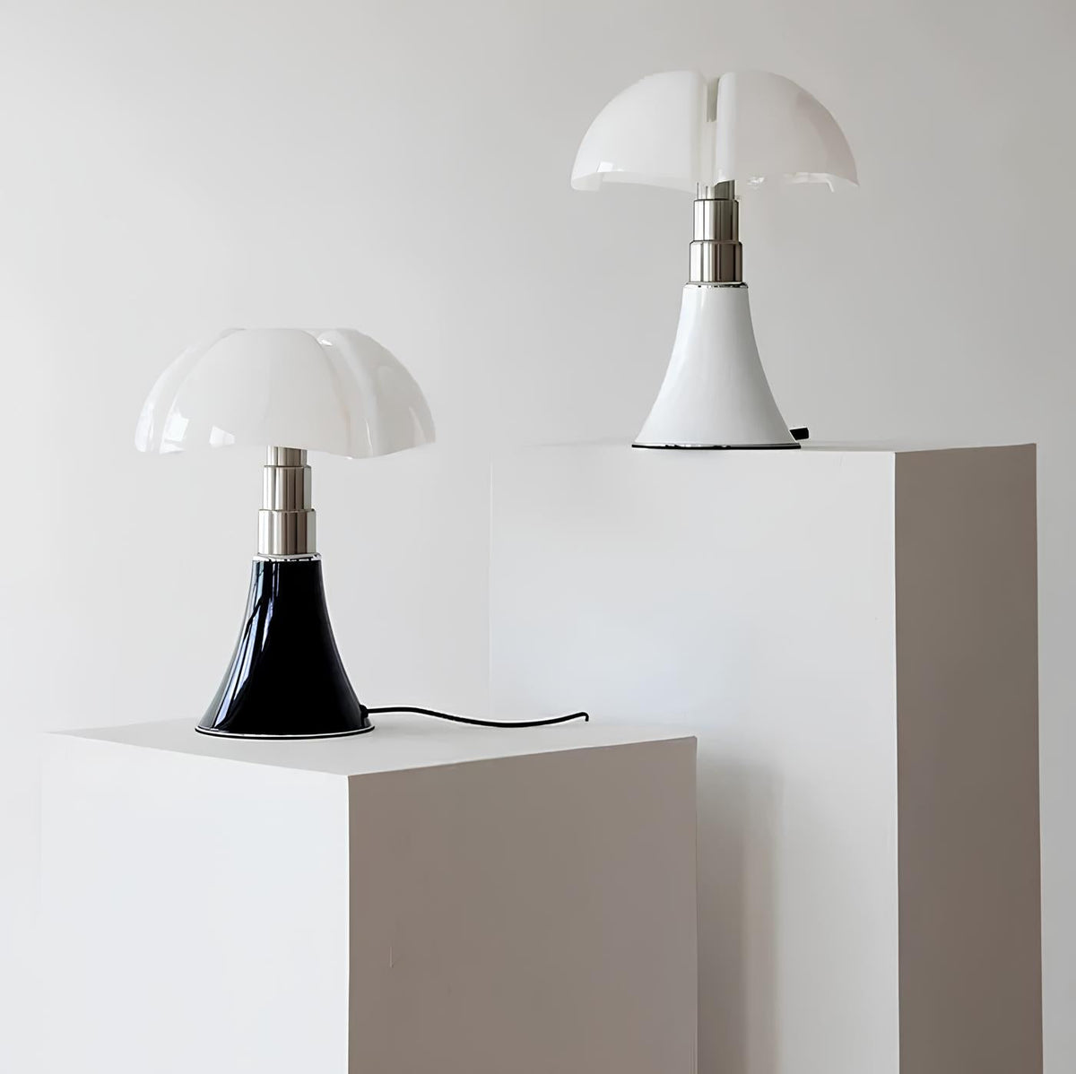 Terieine lampa stołowa