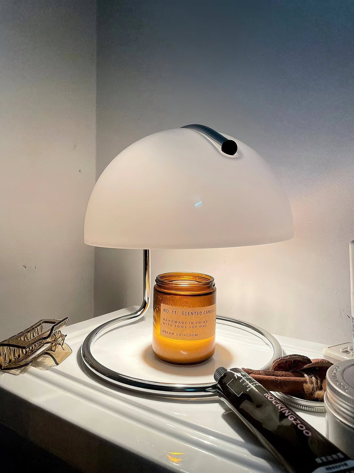 Caelis nowoczesna lampa stołowa