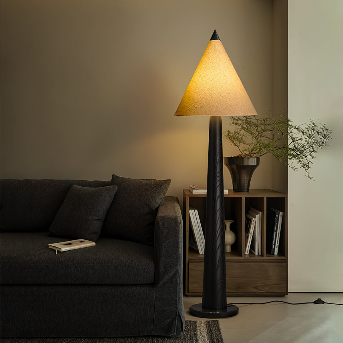 Aveneleria nowoczesna lampa stojąca