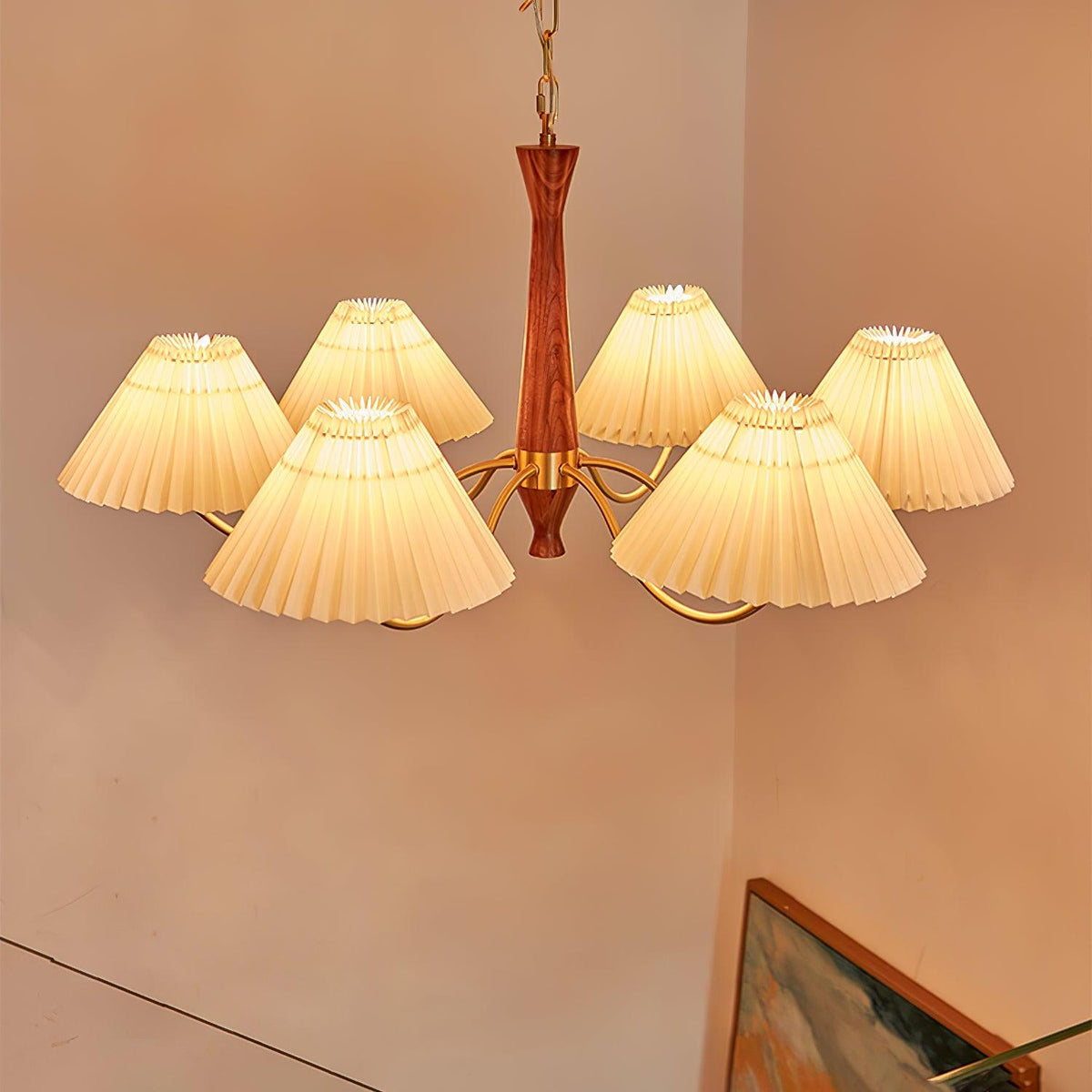 Calivine żyrandol z plisowanymi białymi kloszami w stylu mid-century