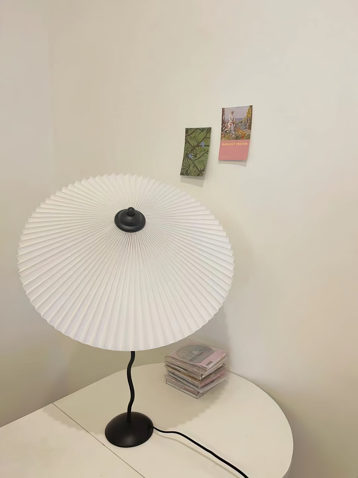 Krenis artystyczna lampa stołowa ze szkła