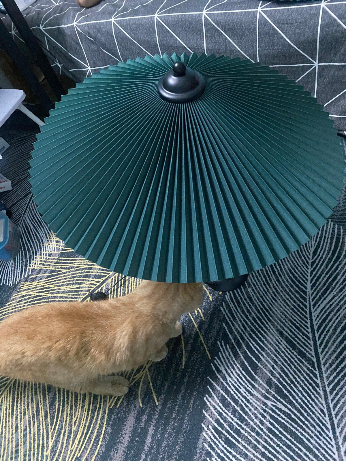 Krenis artystyczna lampa stołowa ze szkła