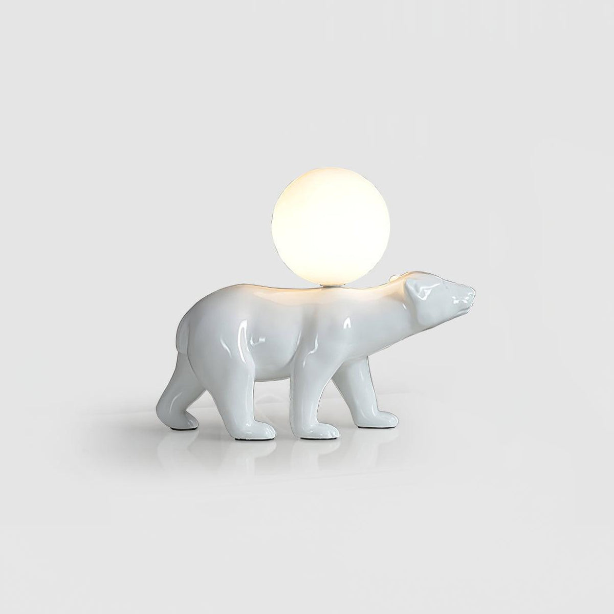 Bellano kapryśna lampa stołowa ze żywicy