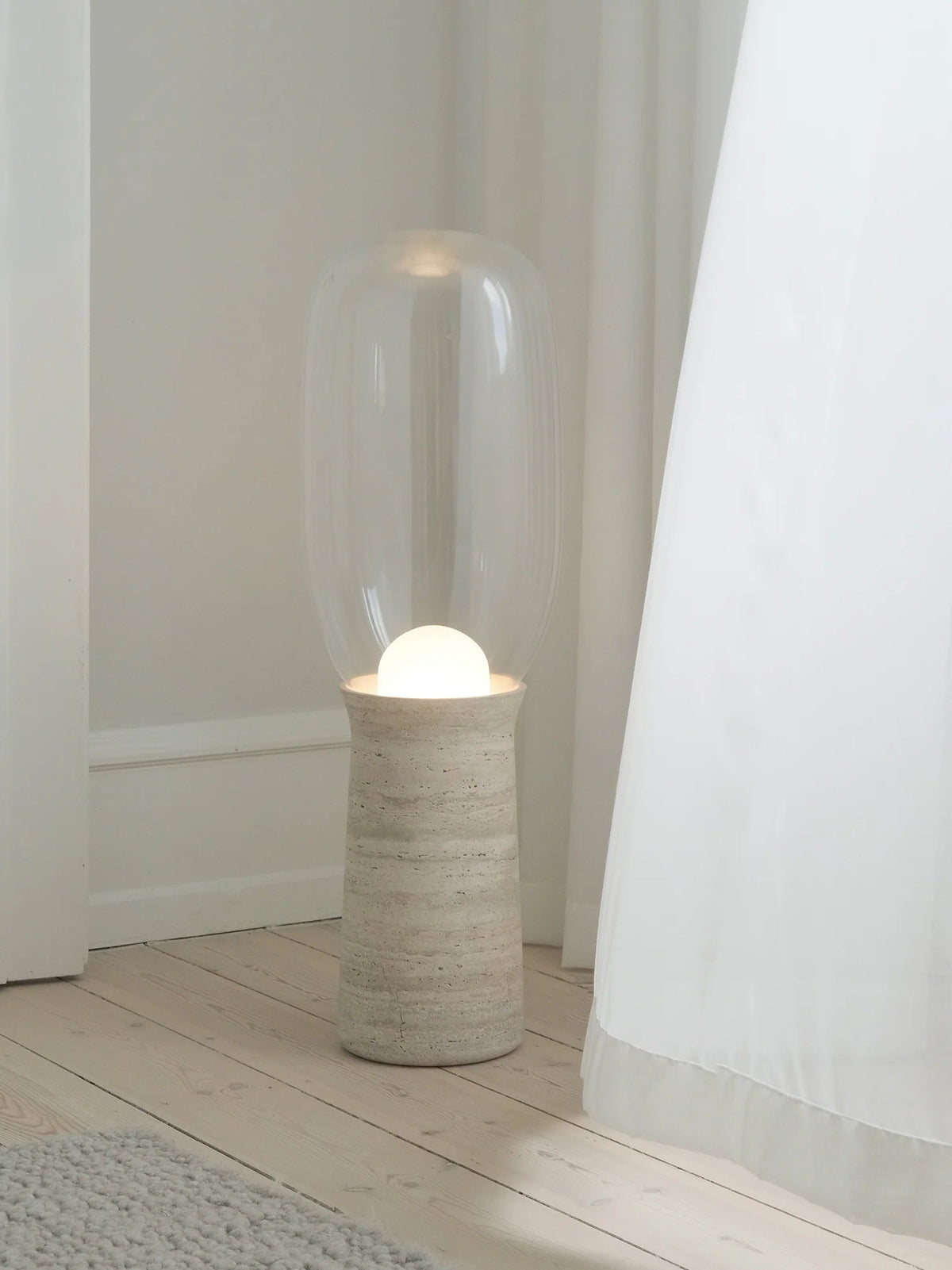 Lampa stojąca Torch