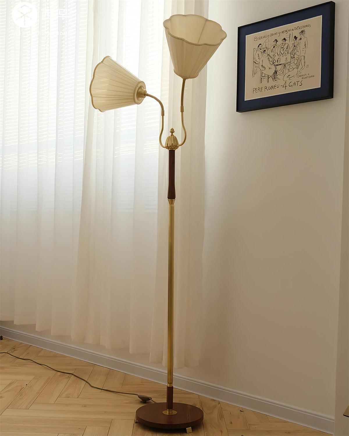 Noruia lampa stojąca