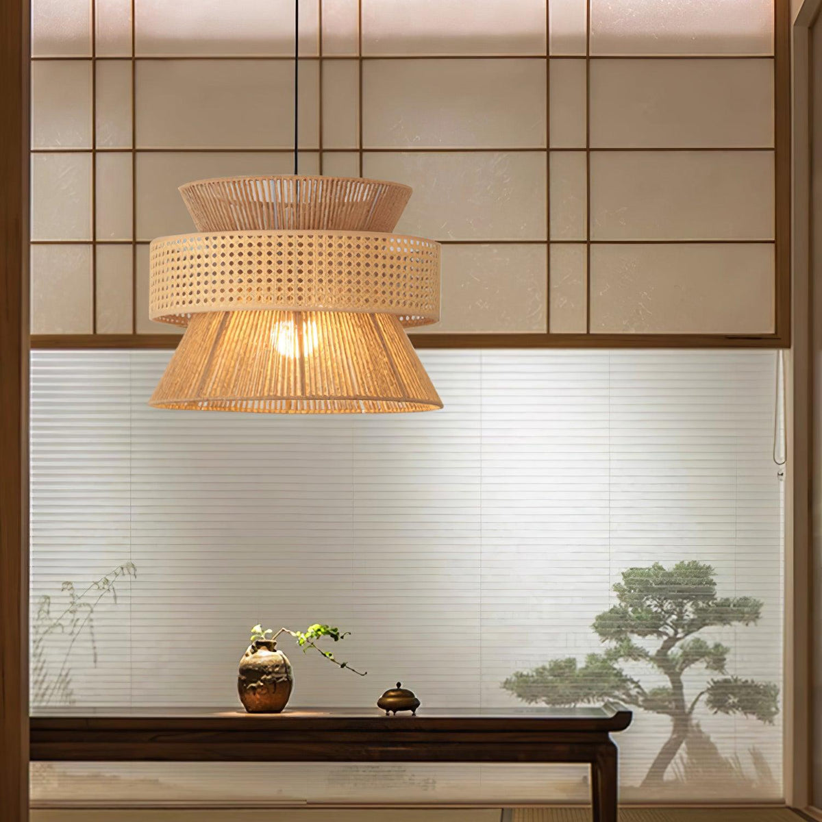 Aria wisząca lampa w stylu boho ze słomy rattanowej i bambusa