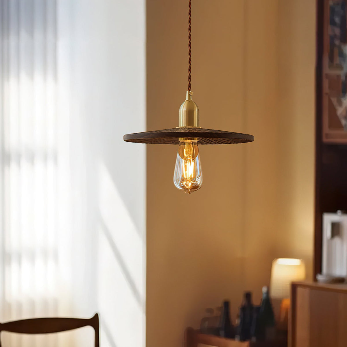 Rei lampa wisząca
