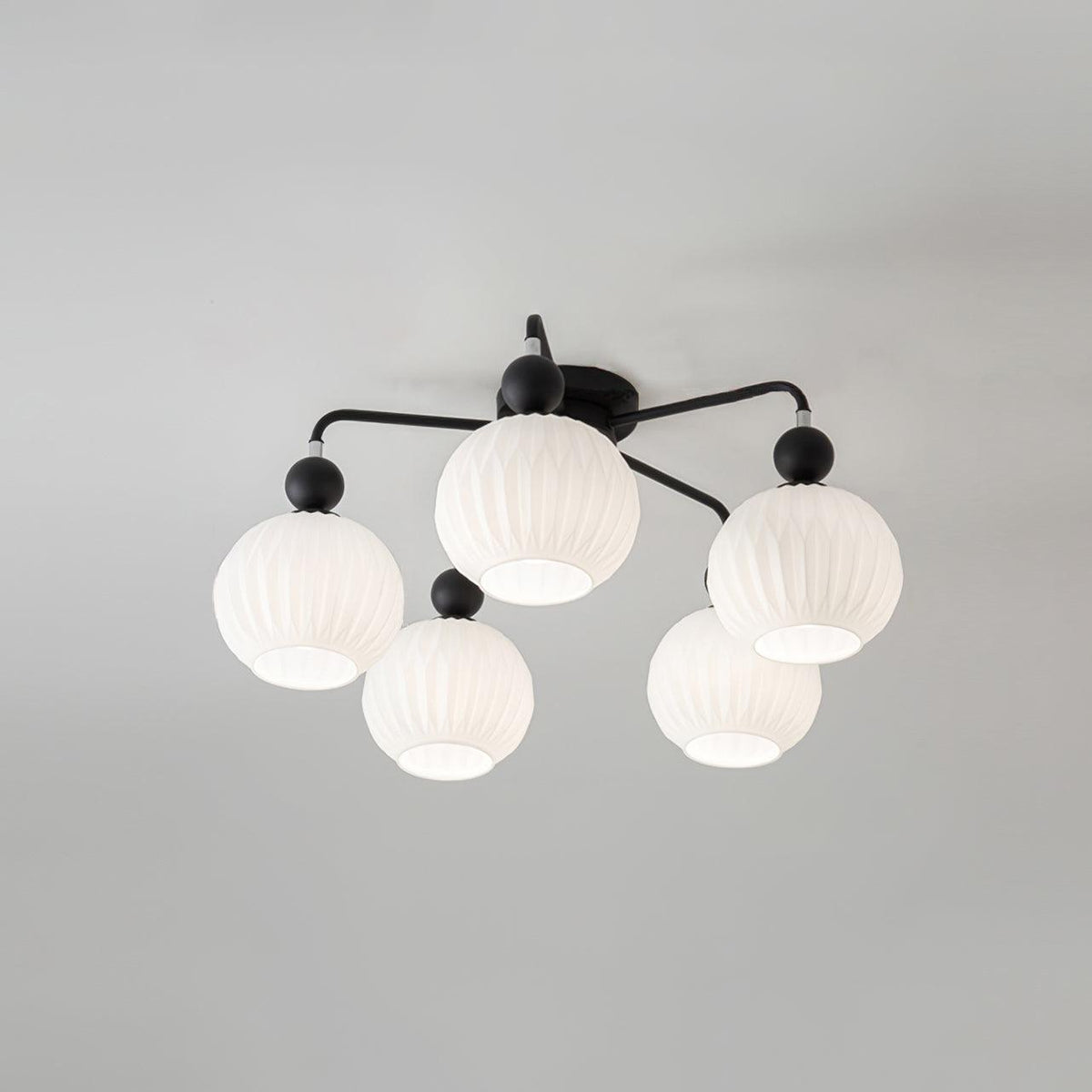 Viphaan nordycka lampa sufitowa z ceramiki