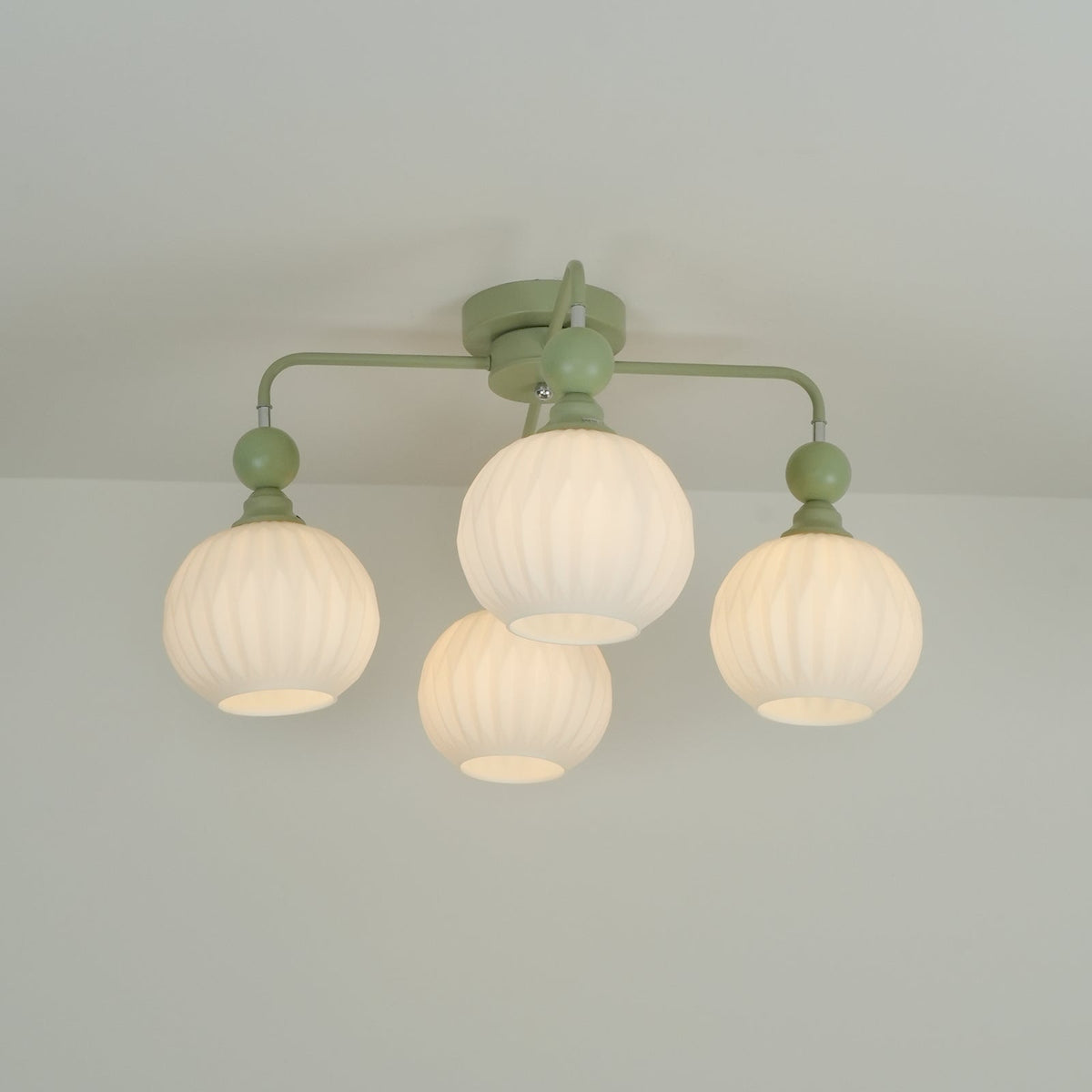 Viphaan nordycka lampa sufitowa z ceramiki