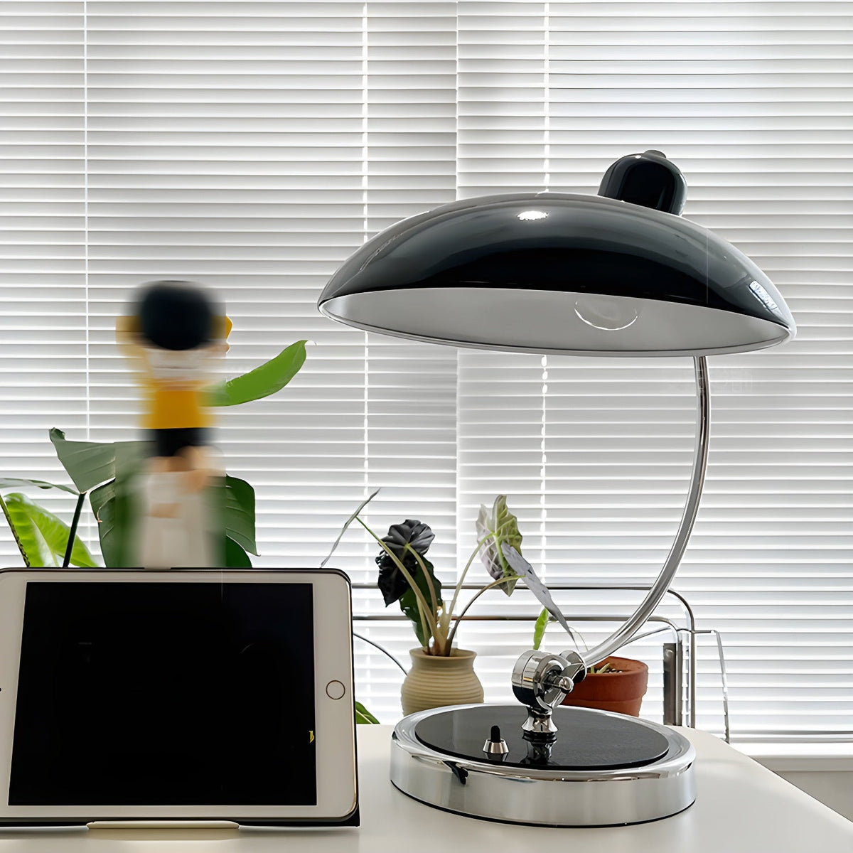 Nexa lampa stołowa przemysłowa retro klasyczna