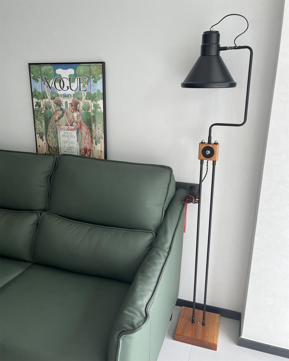 Terieria lampa stojąca