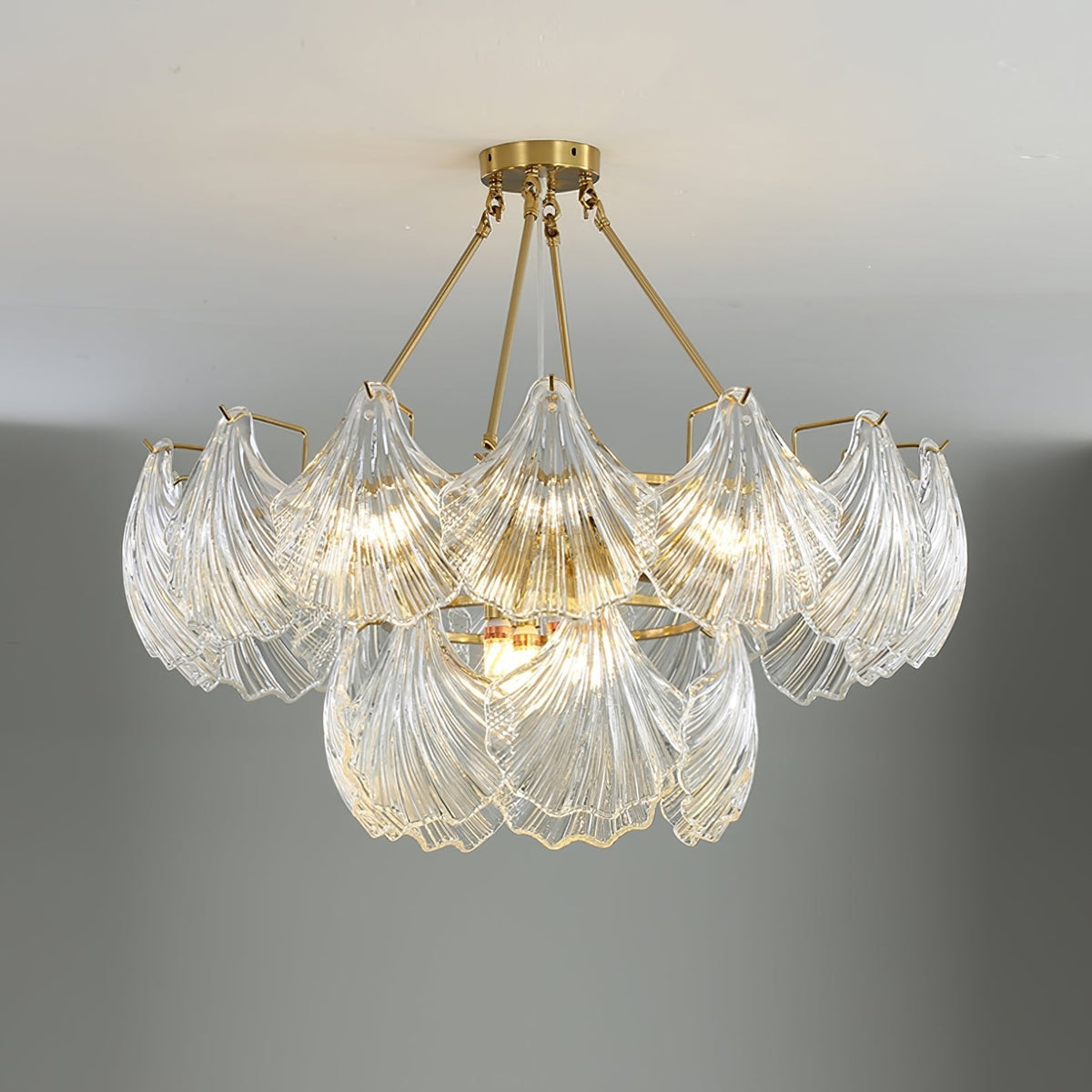 Veluaya lampa sufitowa ze szkła z żebrowaną powłoką w kolorze miedzi