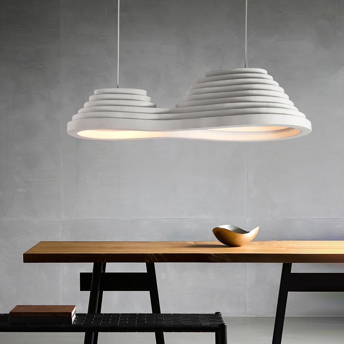 Niruise minimalistyczna lampa wisząca z żywicy