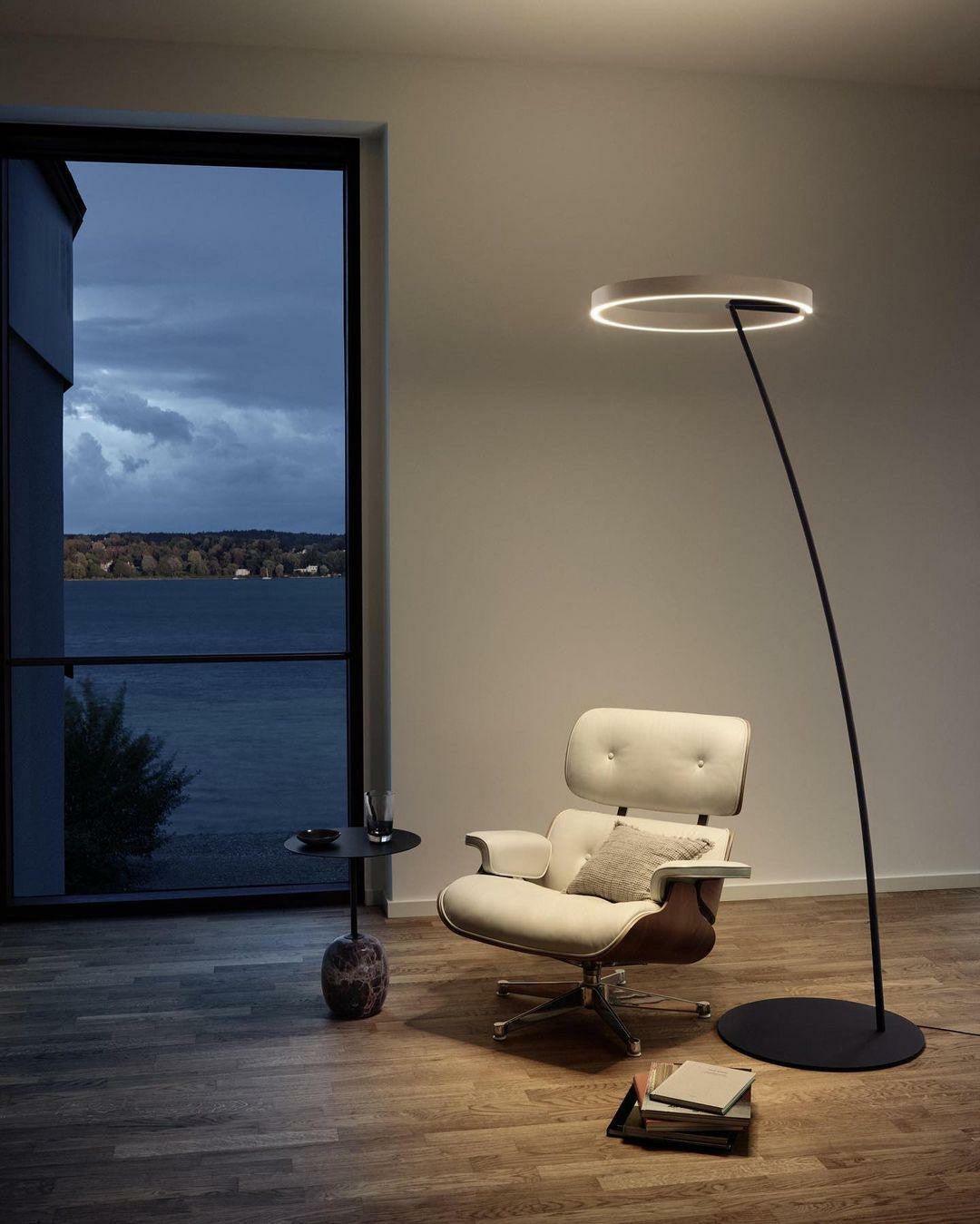 Rondy minimalistyczna lampa stojąca