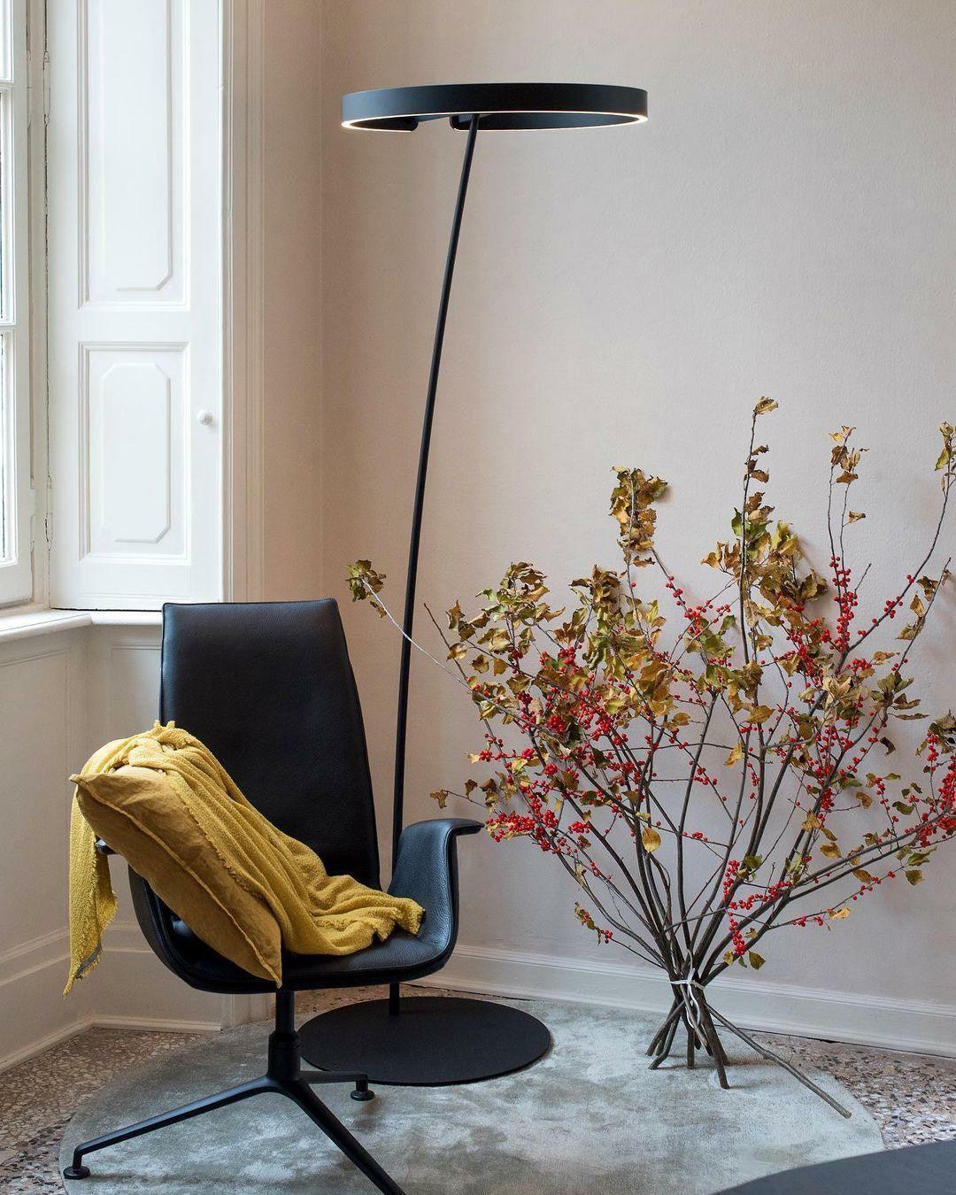 Rondy minimalistyczna lampa stojąca