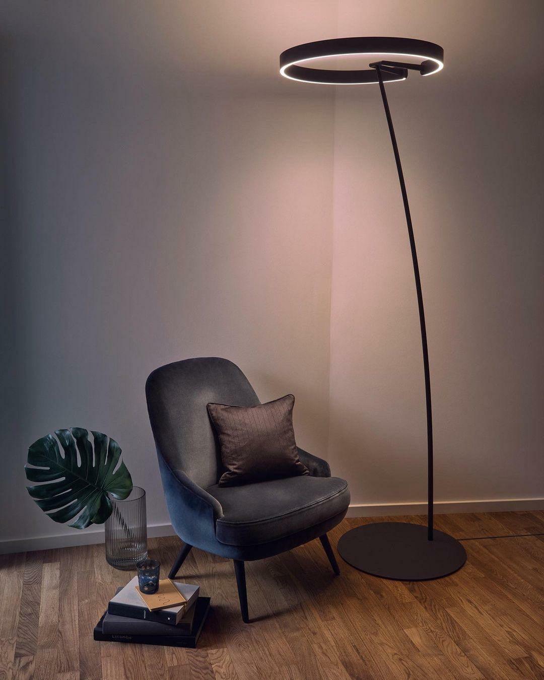 Rondy minimalistyczna lampa stojąca