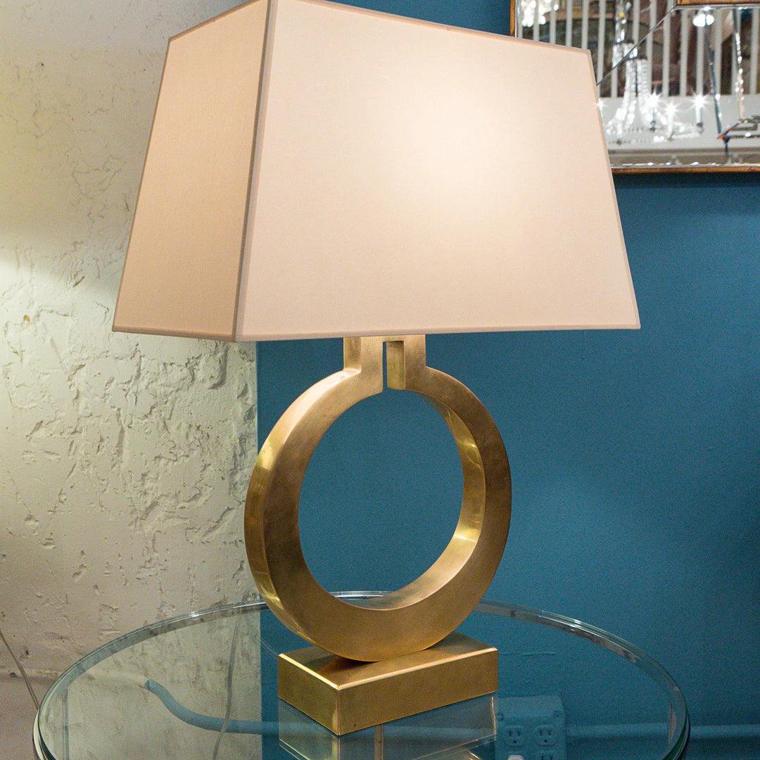 Vantor minimalistyczna lampa stołowa ze szkła
