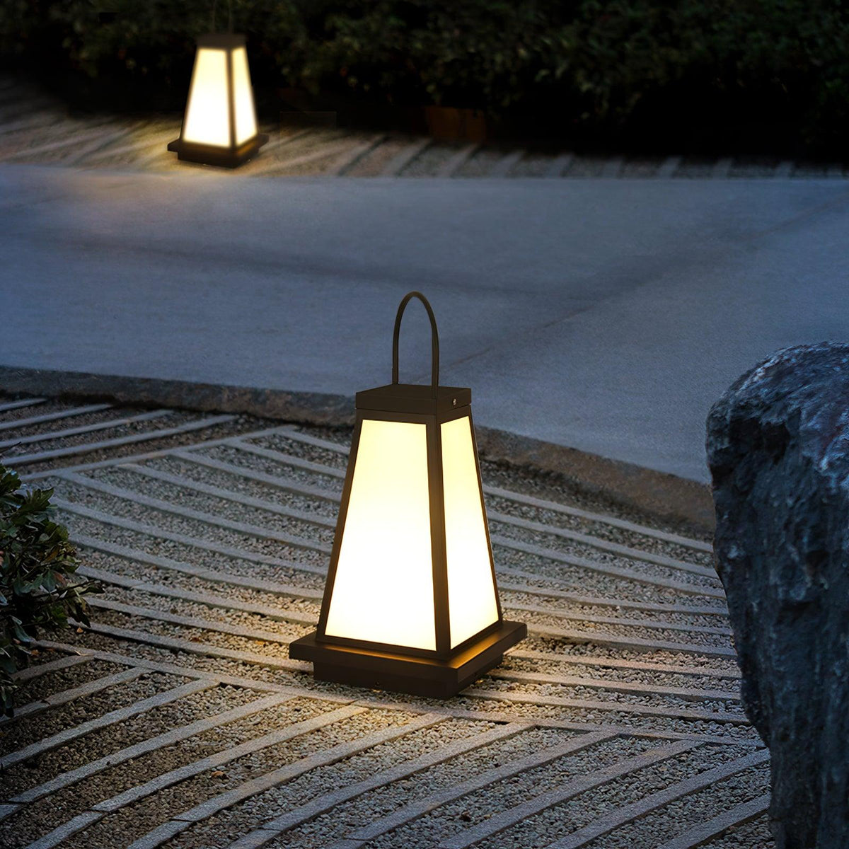 Cilo minimalistyczna zewnętrzna lampa stojąca