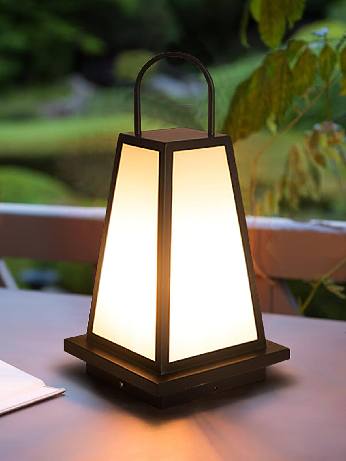 Cilo minimalistyczna zewnętrzna lampa stojąca