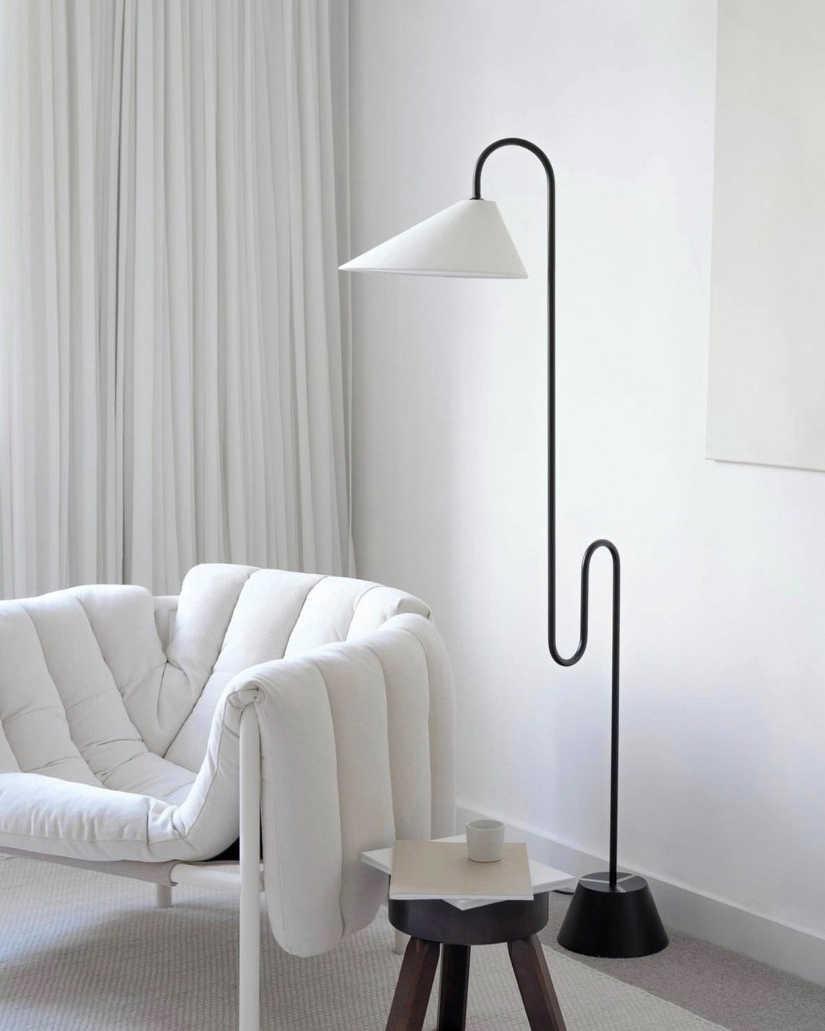 Rosilia lampa stojąca