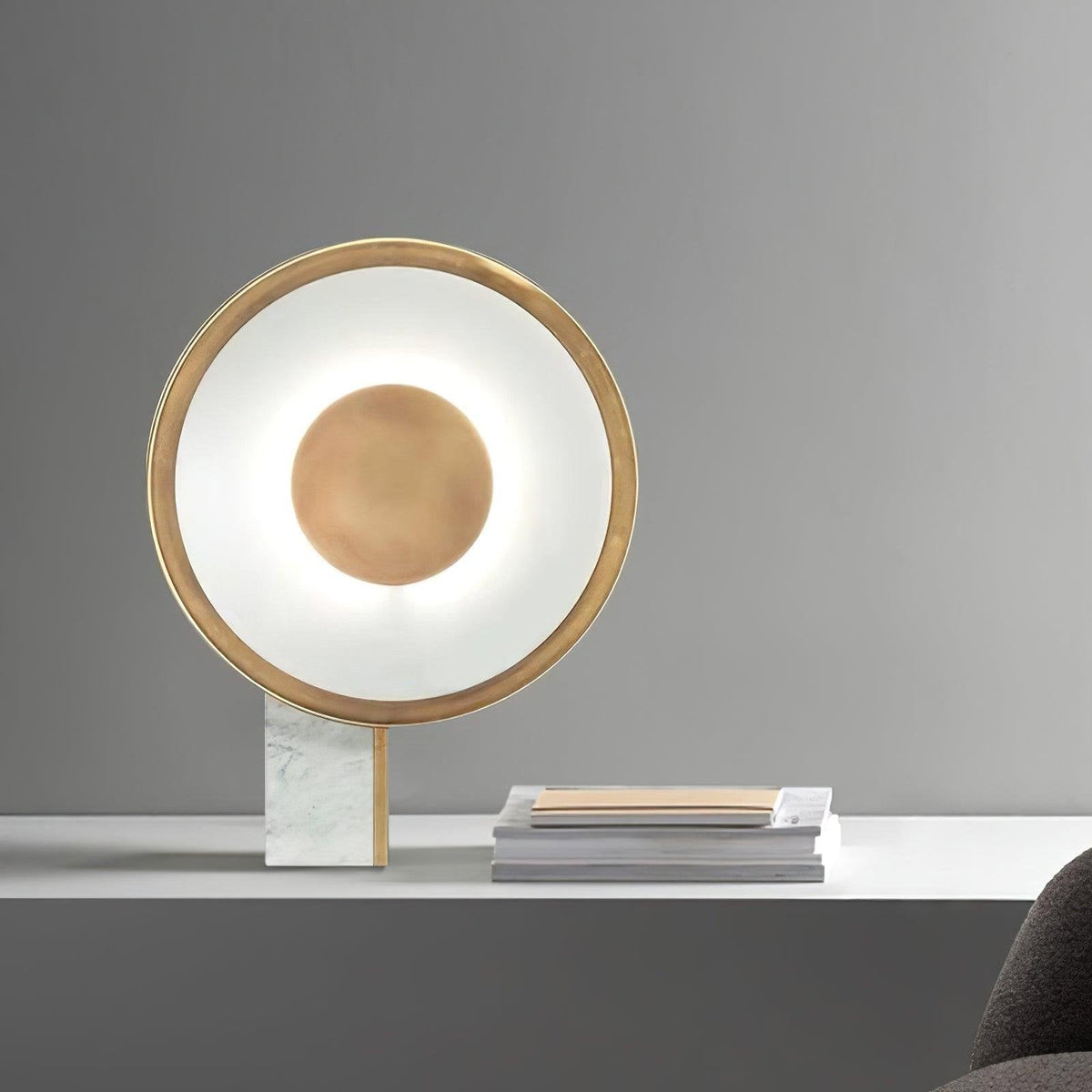 Tessain minimalistyczna lampa stołowa z marmuru