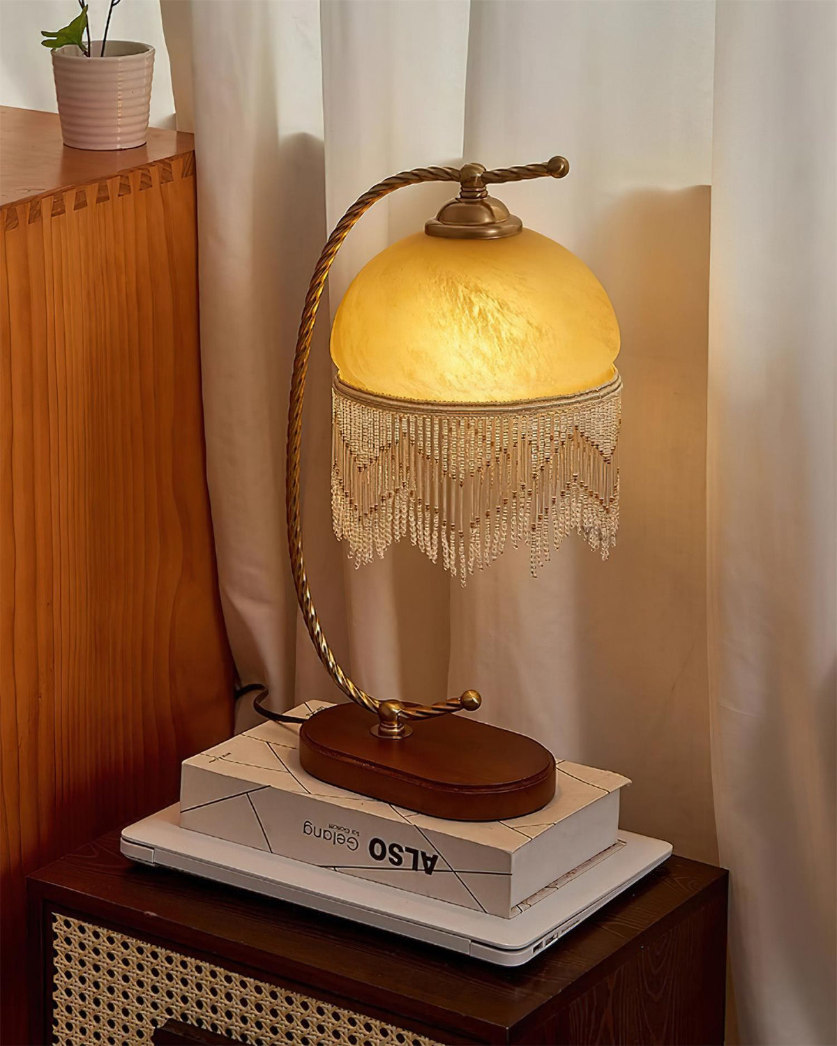 Noriise lampa stołowa