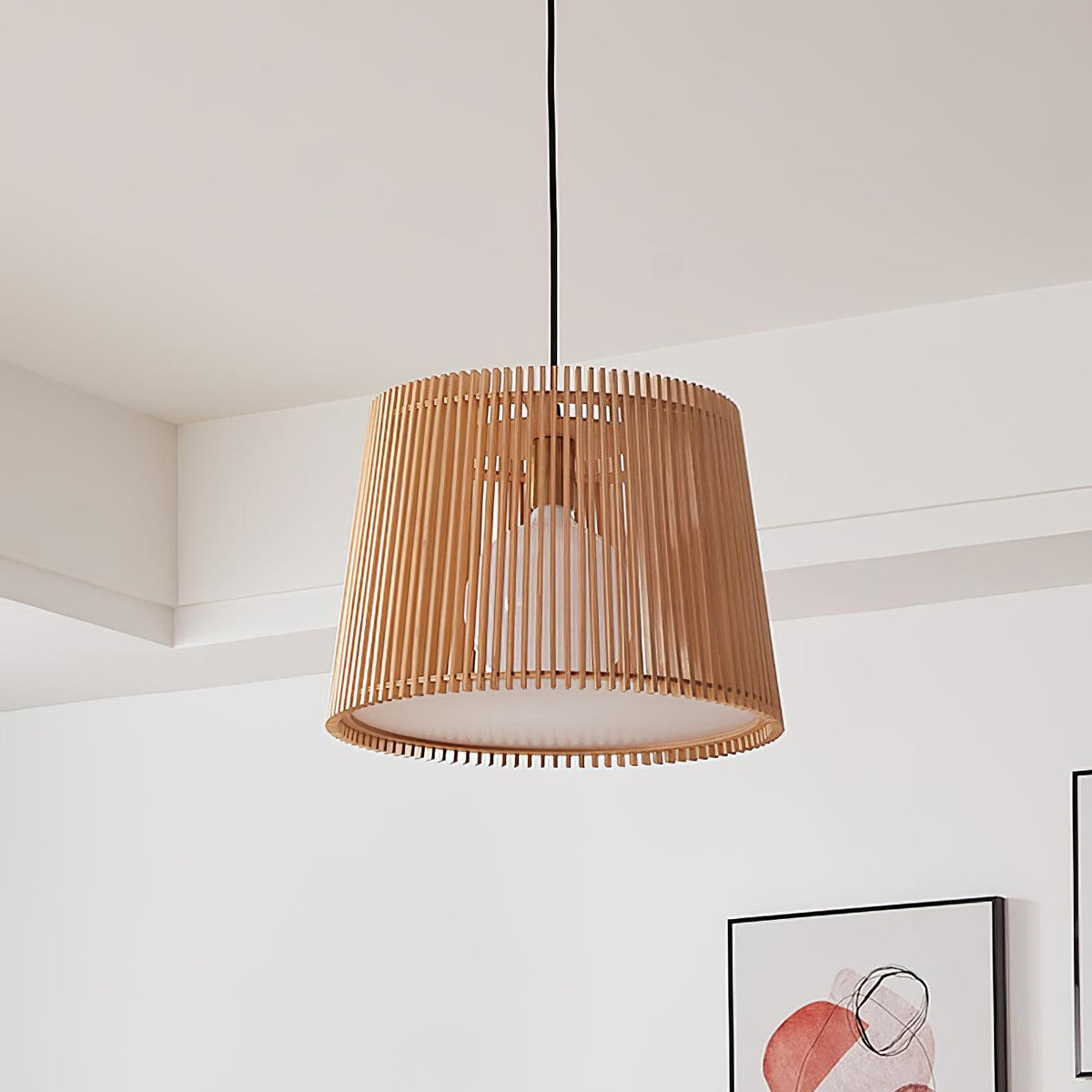 Clou wisząca lampa retro z drewna
