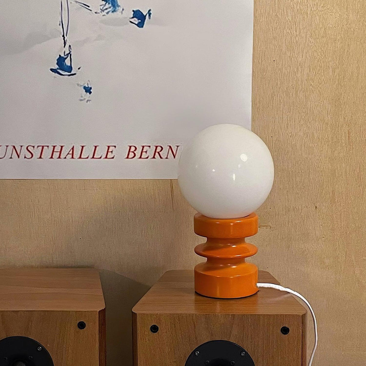 Lampa stołowa Sorinira ze szkła i drewna
