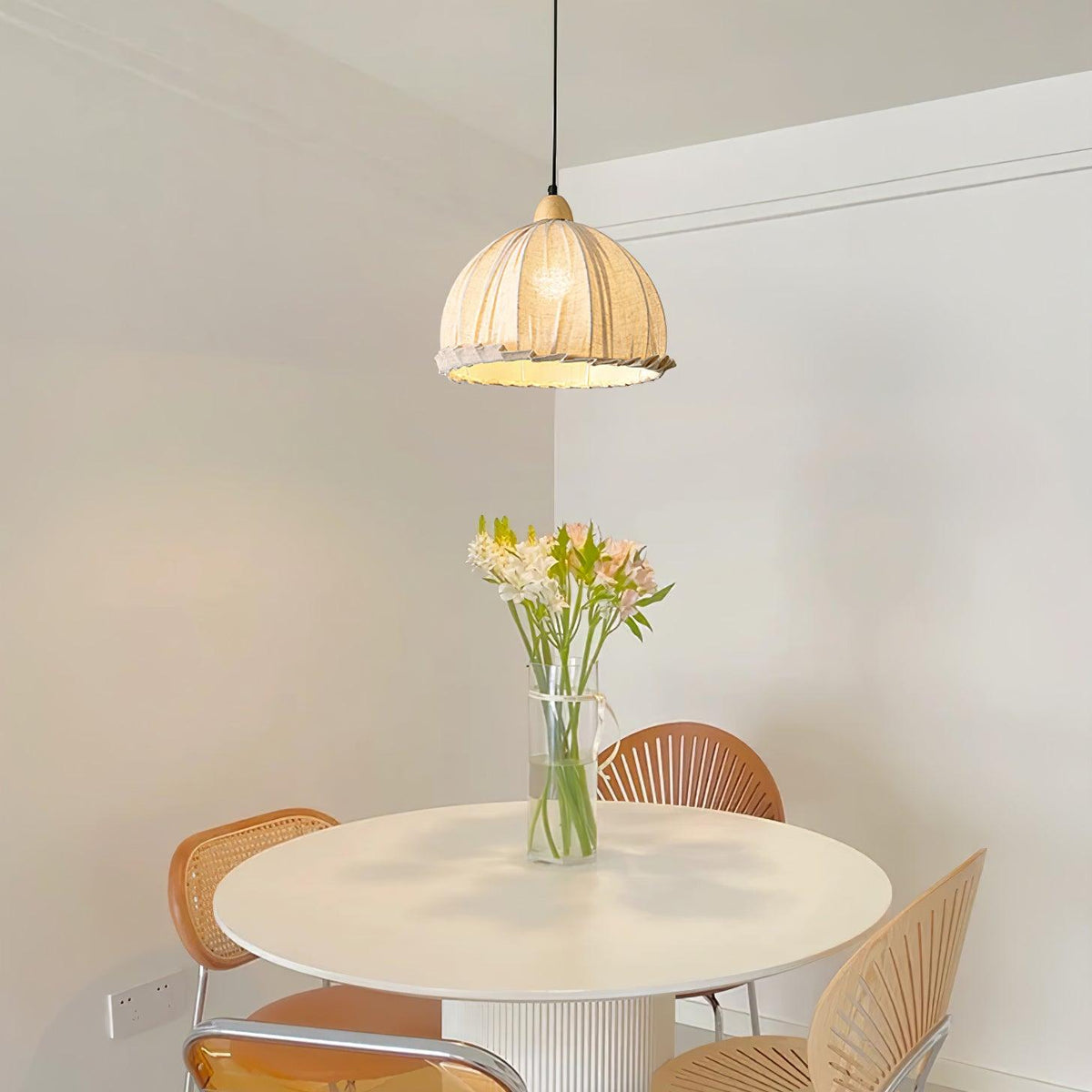 Shell minimalistyczna lampa wisząca ze szkła