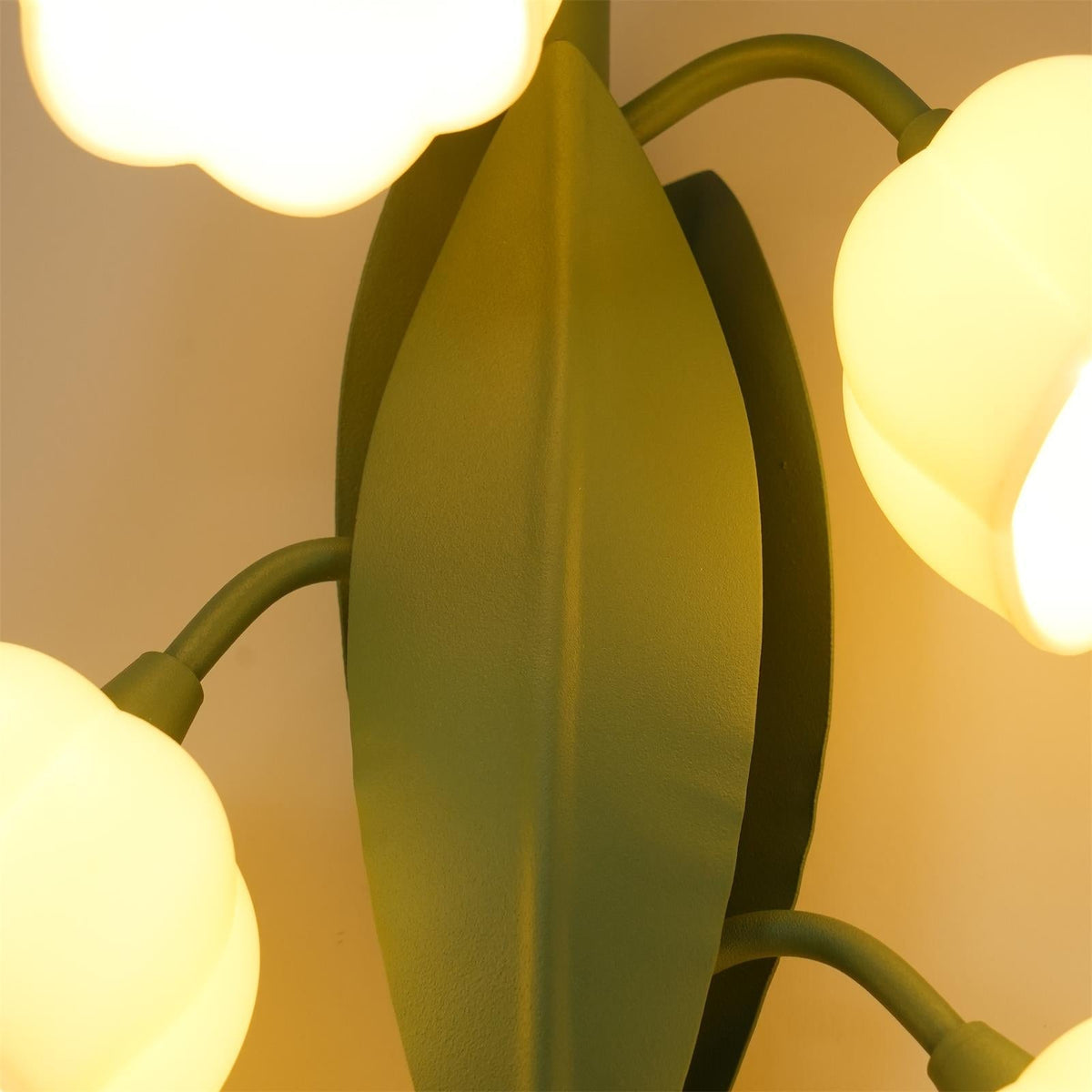 Aelis kinkiet do wnętrz w stylu Natural Orchid