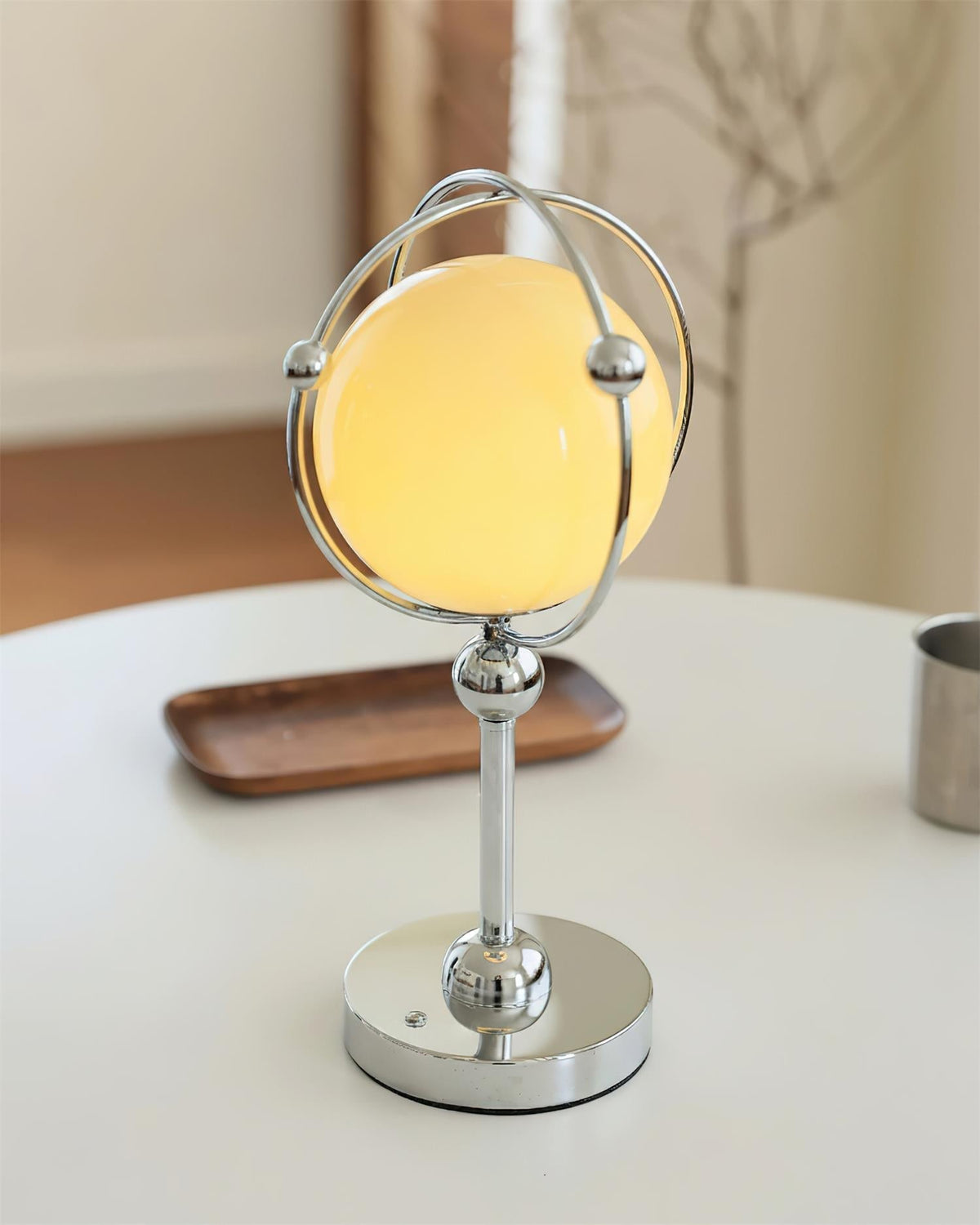 Aveniia Hoop lampa stołowa