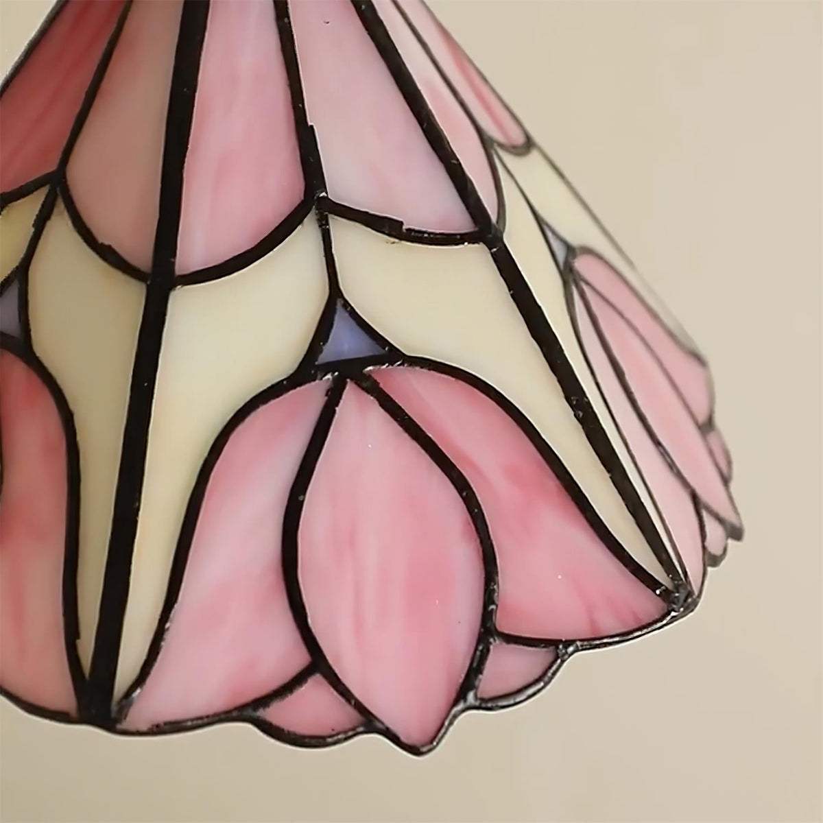 Rose lampa wisząca ze szkła
