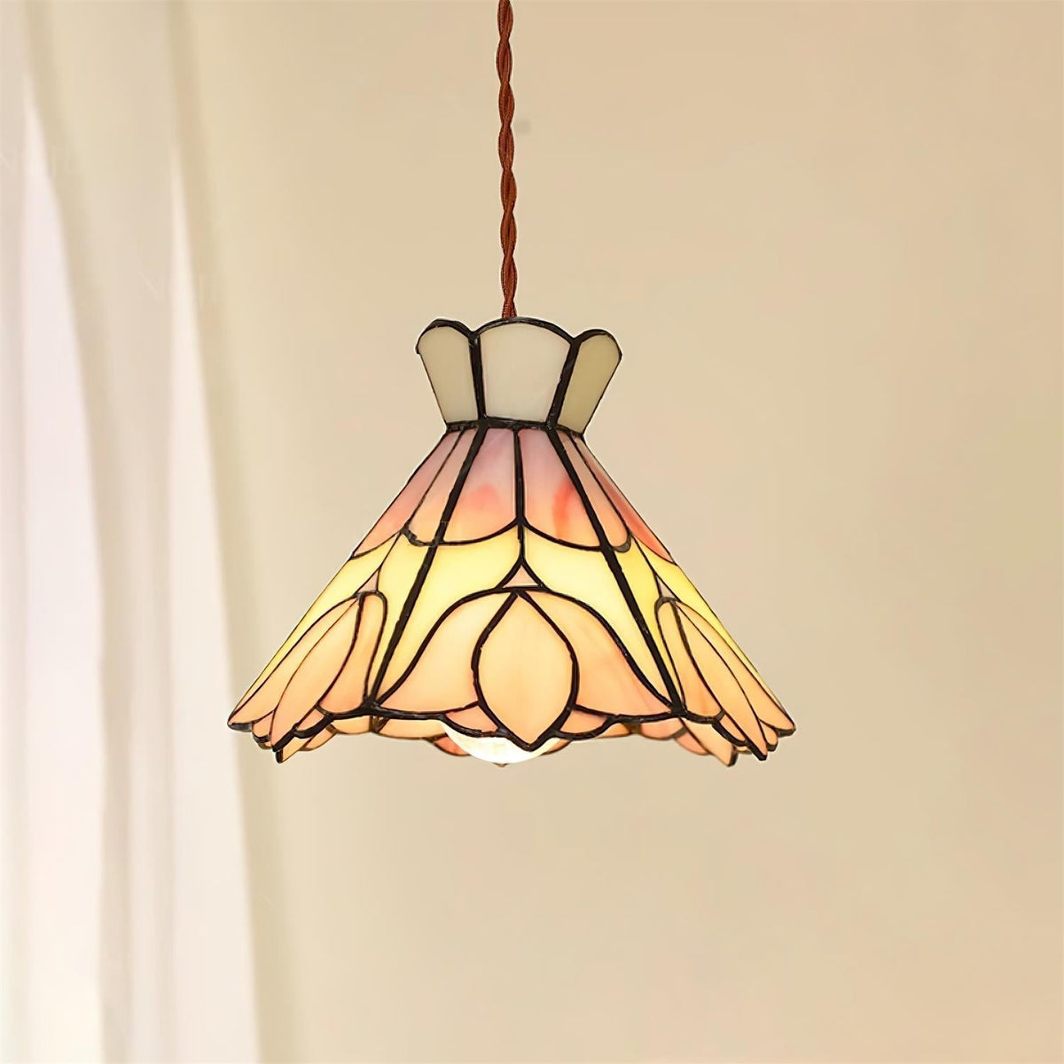 Rose lampa wisząca ze szkła