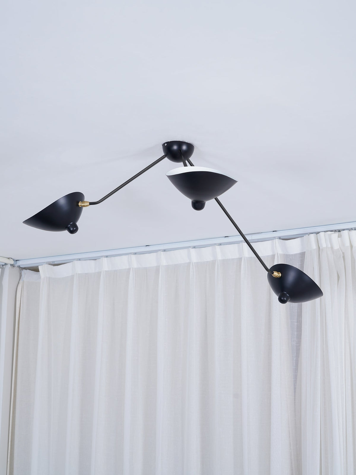 Elaoraine lampa sufitowa trzyramienna czarna rzeźbiarska