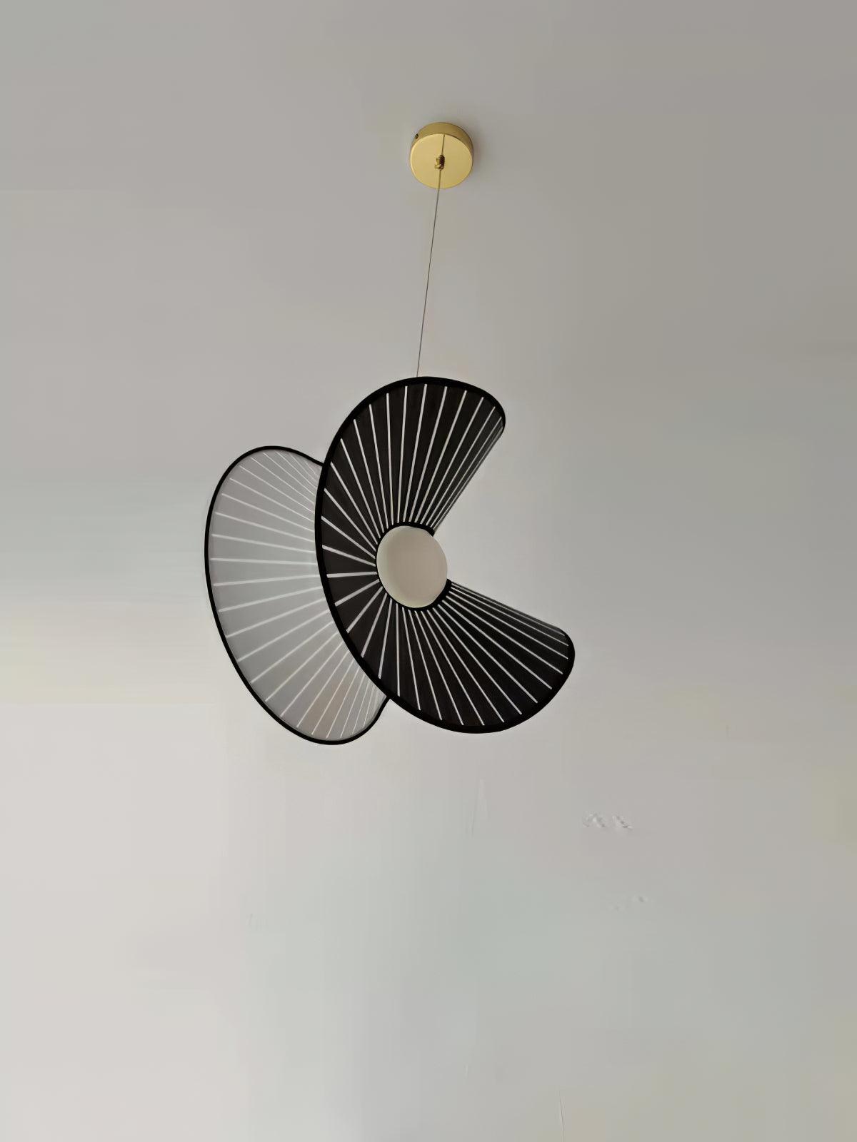 Mavira lampa wisząca z płótna w kolorze czarnym