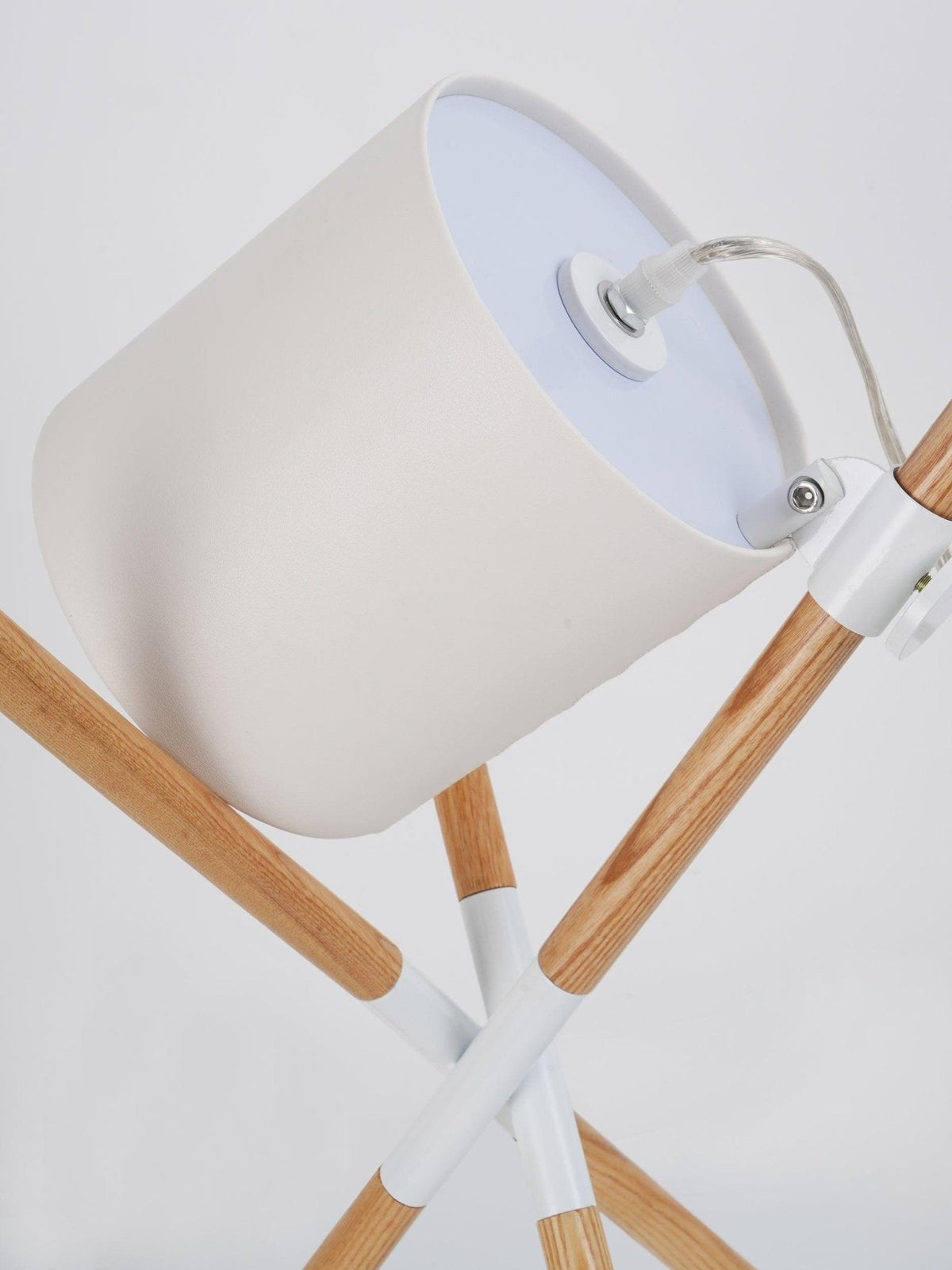 Lampa stołowa Daphane nowoczesna
