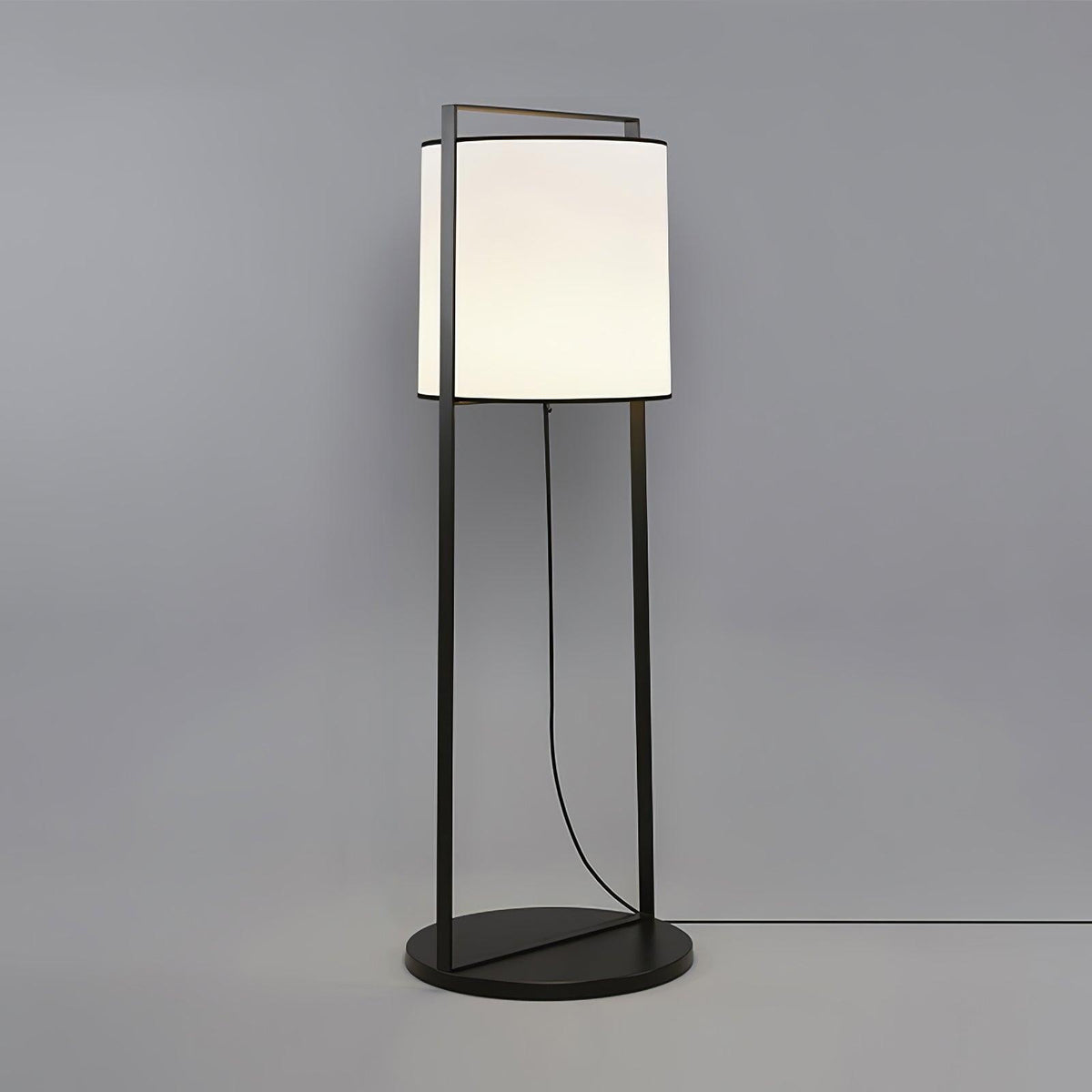 Eslinn nowoczesna lampa stojąca