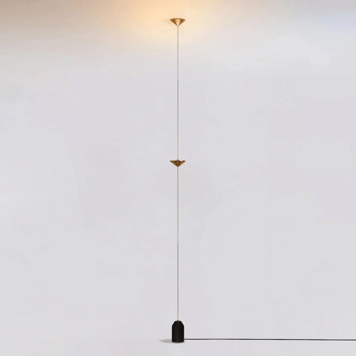 Natasha minimalistyczna lampa stojąca