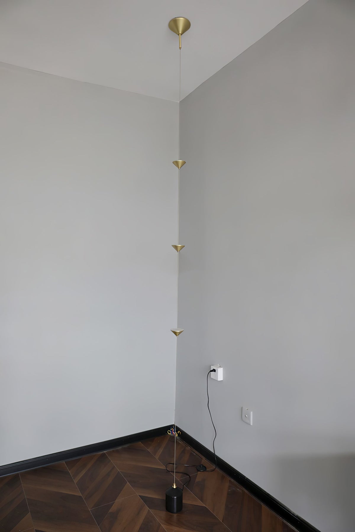 Natasha minimalistyczna lampa stojąca