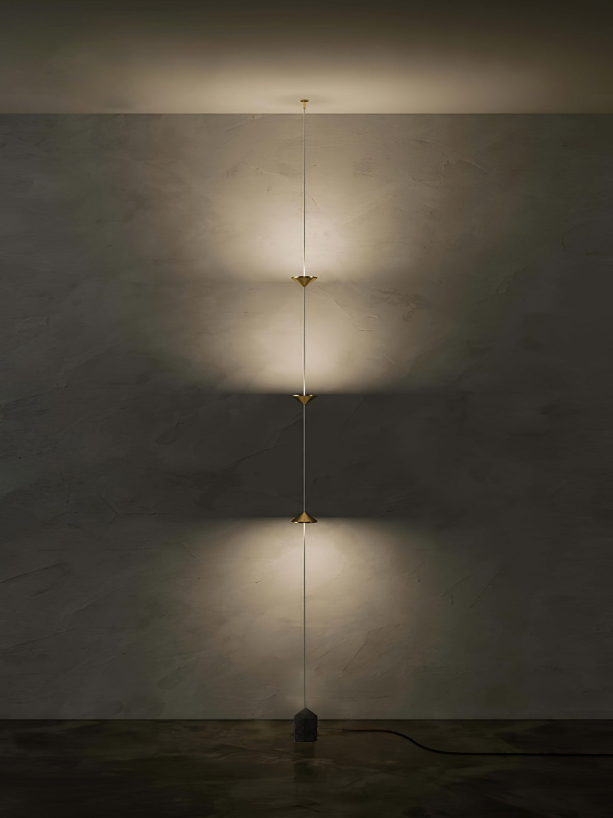 Natasha minimalistyczna lampa stojąca