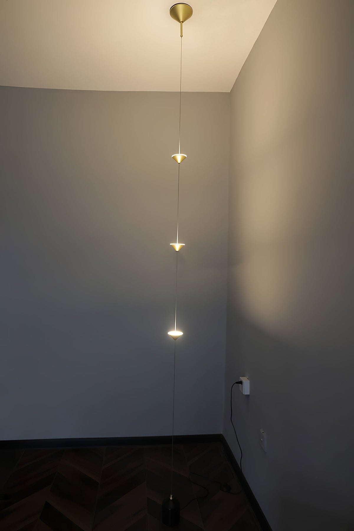 Natasha minimalistyczna lampa stojąca